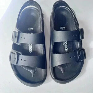 Birkenstock black rugged soles leather kids c13 buckle‎ slides sandals unisex